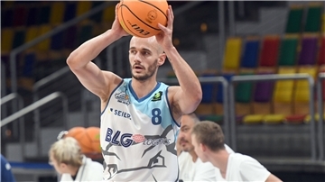 Mit dem slowakischen Nationalteam holte Eisbären-Profi Simon Krajcovic in der EM-Quali zwei Siege.