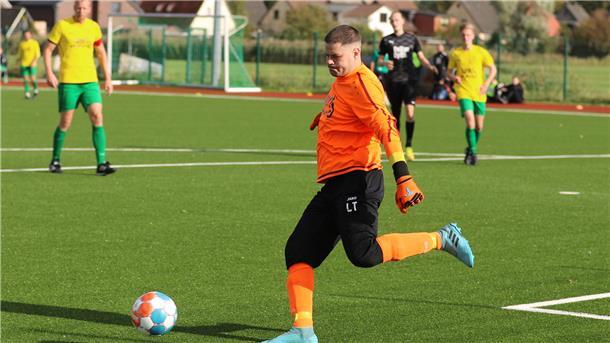 Lars Trüper ist Torwart beim TSV Abbehausen