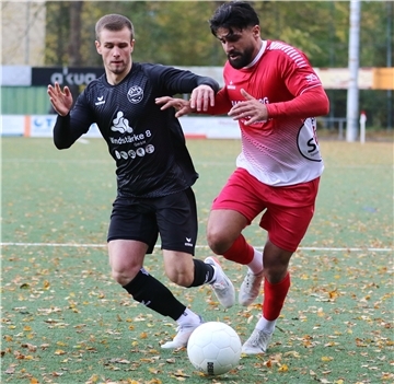 SV Brake gegen GVO Oldenburg in der Fußball-Bezirksliga