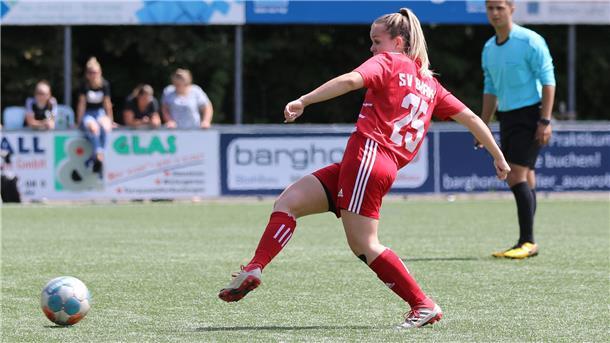 Lara Wessels vom SV Brake in der Frauenfußball-Landesliga