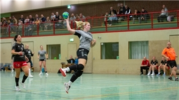 Louisa Plump von der HSG Unterweser in der Handball-Regionsoberliga