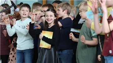 Mit einem großen Fest feiert die Grundschule Tarmstedt ihre Projektwoche zum Thema „Lesen“.
