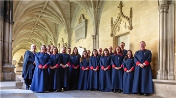 Mit englischen und deutschen Liedern gastiert der Robin Chapel Choir (Edinburgh, Großbritannien) am Sonntag in Sandbostel. Das renommierte Ensemble sang auch während der Krönungsfeierlichkeiten für König Charles.