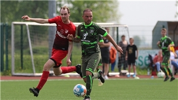 TSV Abbehausen gegen TuS Heidkrug Fußball-Bezirksliga