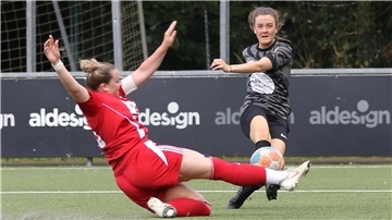 SV Brake gegen TSV Abbehausen im Frauenfußball