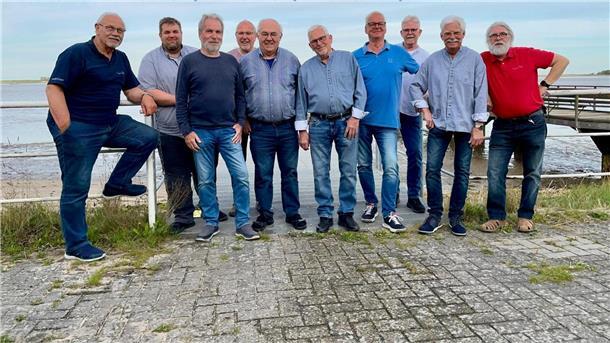 Nordenhamer Chöre singen auf dem Marktplatz Mit „Käpt`n Bligh“ stehen Shanties auf dem Programm.