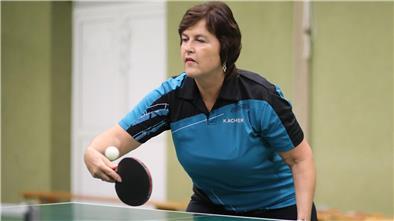  Kirstin Achter spielt Tischtennis beim TV Esenshamm