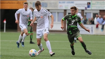 SV Brake gegen TSV Abbehausen in der Fußball-Bezirksliga