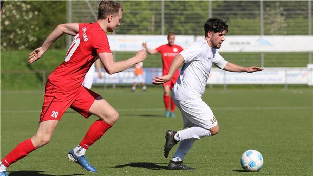 Aufstieg in die Bezirksliga in Sicht: 1. FC Nordenham feiert souveränen Erfolg Fußballspiel des 1. FC Nordenham mit Mehmet Acar