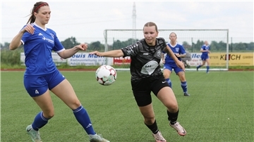 Testspiel der Frauenfußballmannschaft des TSV Abbehausen gegen die SG Wittstedt-Driftsethe-Bramstedt,