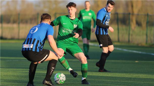 SG Burhave/Stollhamm gegen VfL Wilhelmshaven 1. Kreisklasse