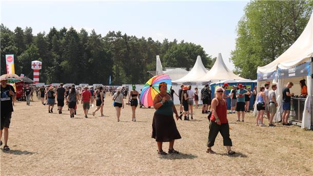 Clueso und Die Ärzte (aus Berlin!) schließen das Hurricane ab: Die Bilder vom Sonntag