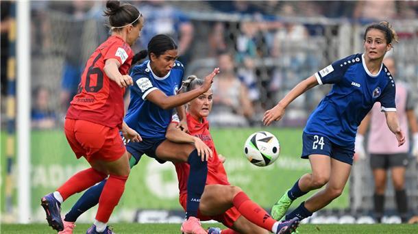 Knappe Niederlage als Aufbauhilfe für Turbine Potsdam Mit vereinten Kräften versuchten die Potsdamerinnen die Niederlage zu verhindern.