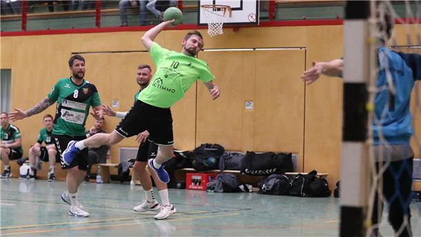 HSG Unterweser gegen TS Hoykenkamp II in der Handball-Regionsliga