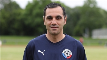 Yasin Kapakli spielt in der Fußball-Kreisliga für den 1. FC Nordenham.