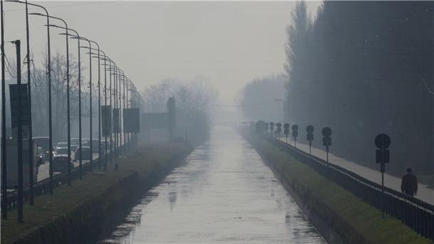 Smog-Alarm in Mailand - Region ergreift Maßnahmen Mit zahlreichen Maßnahmen versucht man in Mailand der schmutzigen Luft Herr zu werden.