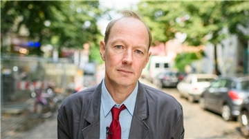Mitglied des Europäischen Parlaments und Bundesvorsitzender von „Die Partei“: Martin Sonneborn.