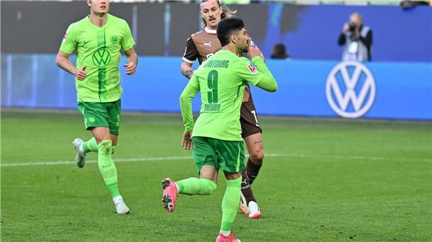 FC St. Pauli holt verdienten Punkt in Wolfsburg Mohamed Amoura erzielte den Wolfsburger Ausgleich.
