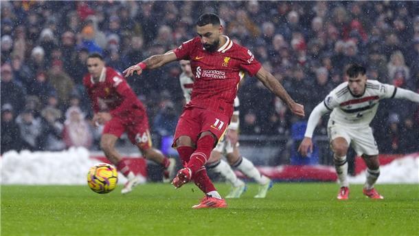 Liverpool verspielt Prestigesieg gegen Manchester United Mohamed Salahs Führungstreffer per Handelfmeter reichte dem FC Liverpool nicht zum Sieg.