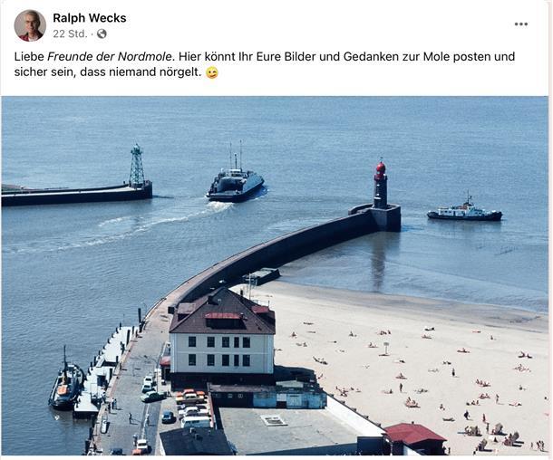 Facebook-Gruppe setzt der Nordmole im Digitalen ein Denkmal Mole und Turm 1978 - noch frei begehbar und mit dem alten Lotsenhaus.