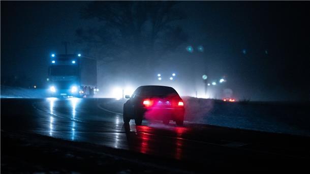 Morgendlicher Berufsverkehr im baden-württembergischen Rottweil. In der Nacht auf Donnerstag krachte es vielerorts auf den Straßen.