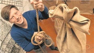 Museumsleiter Dr. Jan Christoph Greim arbeitet daran, dass es für die Moorseer Mühle aufwärts geht.