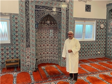 Mann in Moschee