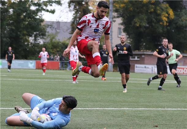 Fußballspiel des SV Brake mit Osama Kilany