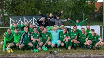 SG Burhave/Stollhamm gegen FC Rot-Weiß Sande 1. Kreisklasse Fußball