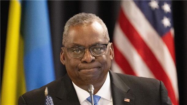 Austins Klinikaufenthalt - Pentagon will Abläufe prüfen Nach heftiger Kritik an US-Verteidigungsminister Lloyd Austin wegen der Geheimhaltung seines Krankenhausaufenthalts hat das Pentagon interne Untersuchungen eingeleitet.