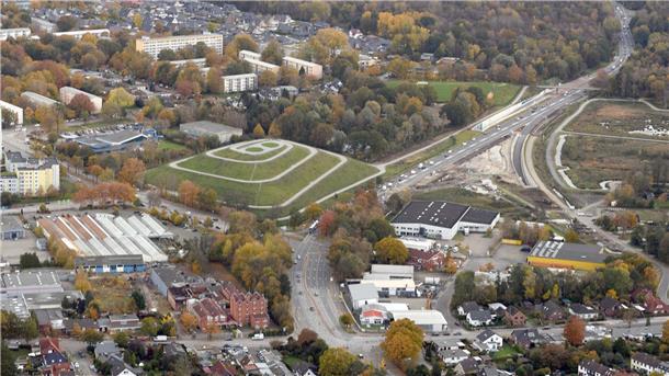 Schulen, Flugplatz, XXL-Halle: Das sind Bremerhavens Baustellen von oben Luftfoto