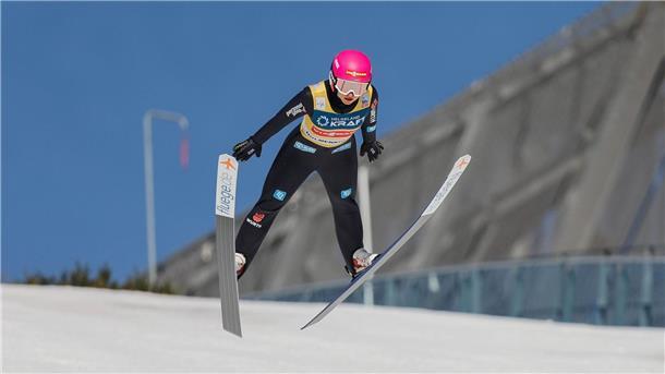 Ehrenrunde in Oslo: Riiber schenkt Gesamtweltcup ab Nathalie Armbruster hat den Gesamtweltcup gewonnen.