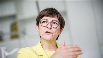 „Natürlich liegen auch Gefahren darin, wie in allen Technologien“, sagt SPD-Chefin Saskia Esken über Künstliche Intelligenz.