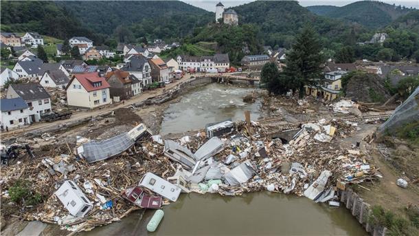 UN: Katastrophen-Frühwarnsysteme können Leben retten Naturkatastrophen brechen nach einer UN-Analyse unter anderem wegen des Klimawandels über immer mehr Menschen herein.