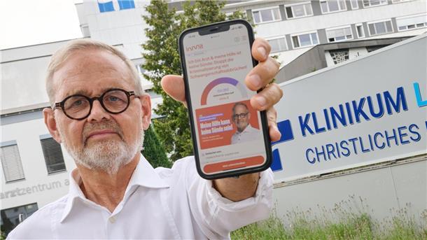 Neben der Petition gibt es einen Aufruf zu einem Demomarsch.