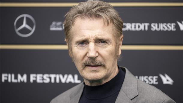 Neeson schwärmt von Chemie mit Anderson in „Nackter Kanone“ Neeson schlüpft in die Rolle von Frank Drebin Jr., den Sohn des schusseligen Polizisten Frank Drebin, den einst der 2010 gestorbene Leslie Nielsen berühmt machte. (Archivbild)