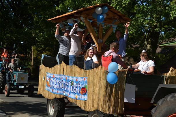 Nein, das ist kein Besuch aus Bayern. Das sind waschechte Hesedorfer. 
