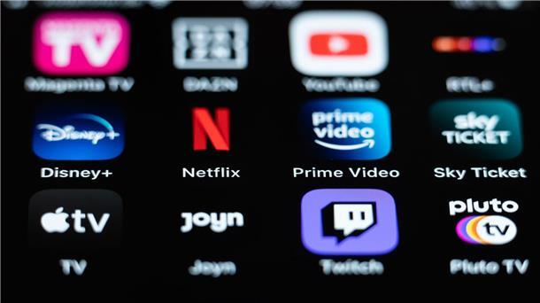 Netflix zeigt Fußball-WM der Frauen 2027 und 2031 live Netflix zeigt die Frauen-WM 2027 und 2031 in den USA exklusiv.