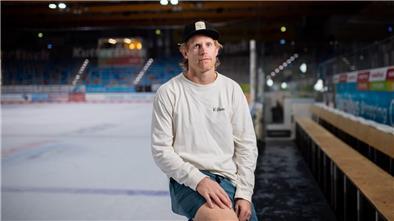 Pinguins-Neuzugang Samuelsson: Mal harter Hund, mal Softie Neuzugang Philip Samuelsson freut sich auf die Saison mit den Fischtown Pinguins. Es wird seine erste in der Deutschen Eishockey-Liga.