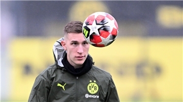 Nico Schlotterbeck ist nach mehrmonatiger Verletzungspause ins BVB-Training zurückgekehrt. (Archivbild)