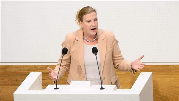 Niedersachsens CDU-Fraktionsmanagerin Hermann fordert weitere Informationen von der Landesregierung. (Archivbild)