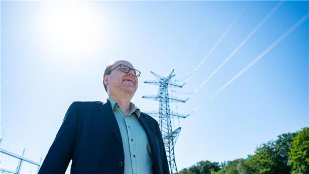 Niedersachsens Umweltminister Christian Meyer (Grüne) hat sich für die Einrichtung eines Klimarats stark gemacht. (Archivfoto)