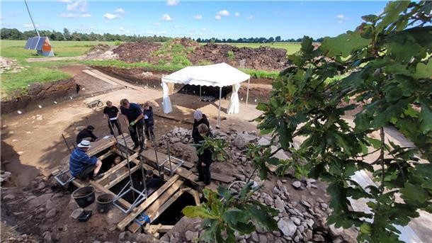 Niedersächsisches Institut für historische Küstenforschung Projekt „Zwischen den...