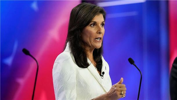 Nikki Haley, ehemalige UN-Botschafterin der USA, musste während einer republikanischen Vorwahldebatte viele Attacken einstecken.