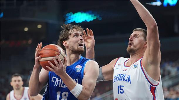 Achtelfinal-Aus für Topfavorit Serbien bei Basketball-EM Nikola Jokic und Serbien sind bei der Basketball-EM überraschend ausgeschieden.