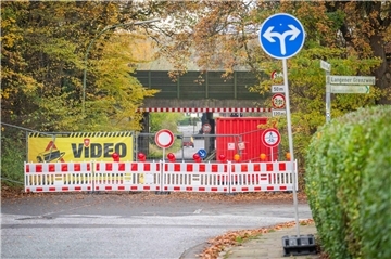 Noch bis voraussichtlich 13. Dezember 2024 bleibt die Straße Im Gandersefeld voll gesperrt. 
