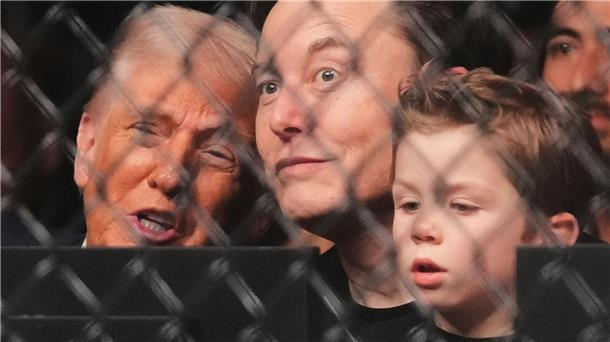 Noch im April zeigten sich Musk und Trump zusammen bei einem Wrestling-Turnier. (Archivbild)