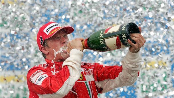 Gerüchte um Horner: Ferrari-Boss schreitet ein Noch immer ist Kimi Räikkönen der letzte Fahrer-Weltmeister von Ferrari.
