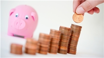 Noch sehen die meisten Banken davon ab, auf die Spareinlagen ihrer Privatkunden Negativzinsen zu erheben.
