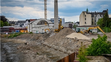Noch sieht es wüst aus auf dem Kistnergelände in Bremerhaven. Aber die Arbeiten liegen im Zeitplan.